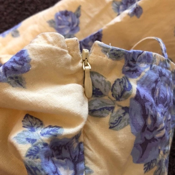 YELLOW MINI FLORAL DRESS - Picture 4 of 5